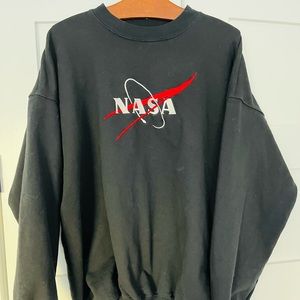 NASA Sweatshirt Men's Black XL Graphic Crew Neck Pullover